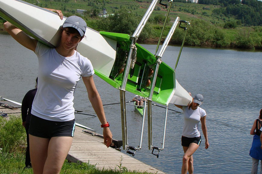 Спортивная база на озере Сенная Курья