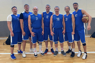 Команда ТУСУРа по баскетболу победила в сибирском турнире среди ветеранов 40+