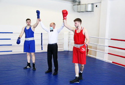 Профессиональный боксёрский ринг открылся в ТУСУРе в День российского студенчества