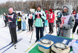 Почти 150 студентов и сотрудников ТУСУРа приняли участие в лыжных гонках