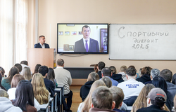 Студенты и сотрудники ТУСУРа приняли участие во всероссийской акции «Спортивный диктант - 2025»