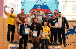 Команда ТУСУРа стала победителем чемпионата Томской области и региональной универсиады по пауэрлифтингу