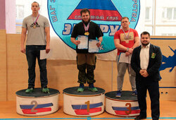 Виталий Чулков (второй слева)
Фото: vk.com/fpto12